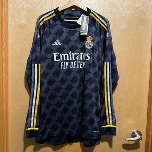 adidas Real Madrid 23/34 Long Sleeve Away Valverde #15 Jersey